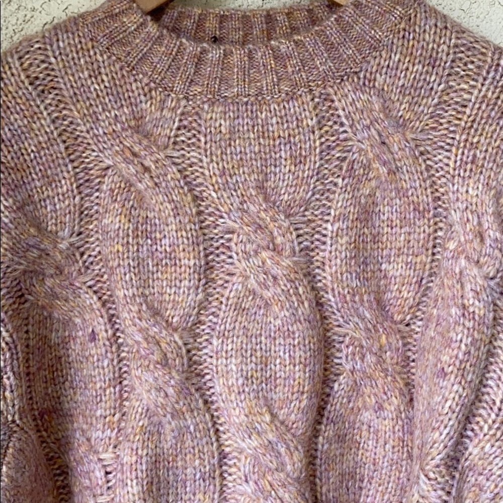 4SI3NNA Cable Crop Sweater Sizes S, M, L - Picture 7 of 8